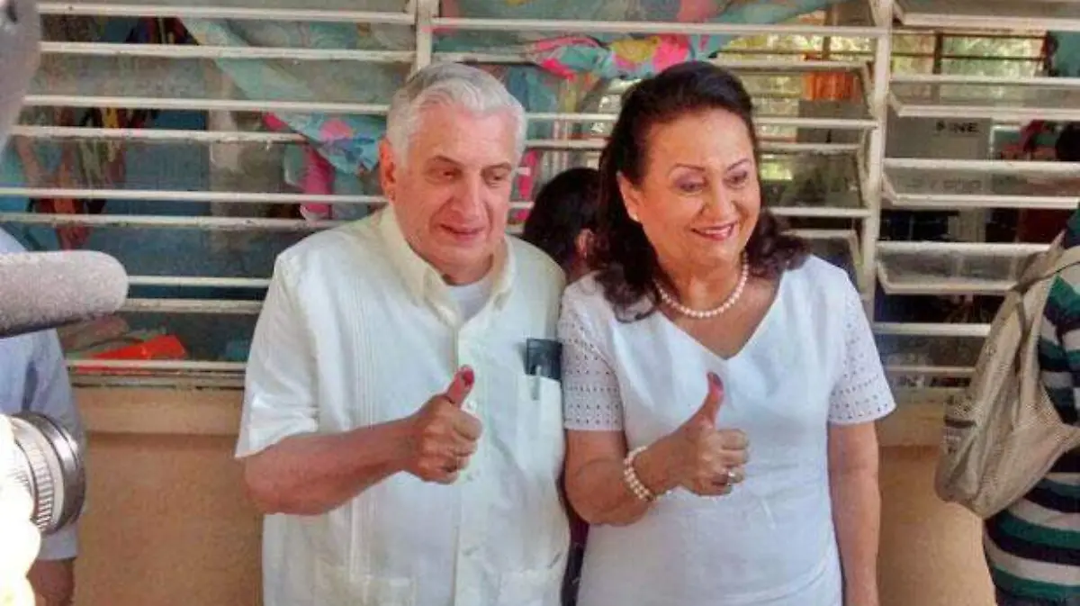 ARTURO-Y-MARTHA-LILIA