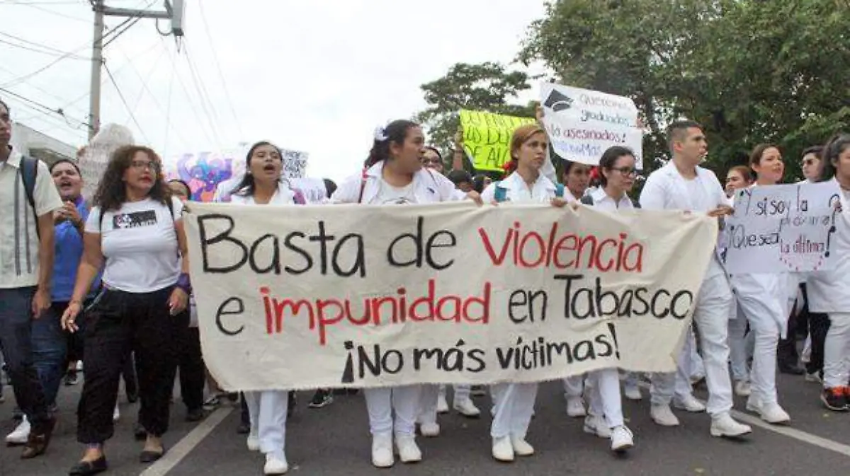 MARCHA-DE-ESTAUDANTES--A-LACIO-DE-GOBIERNO-CARLOS-PEREZ+-(12)