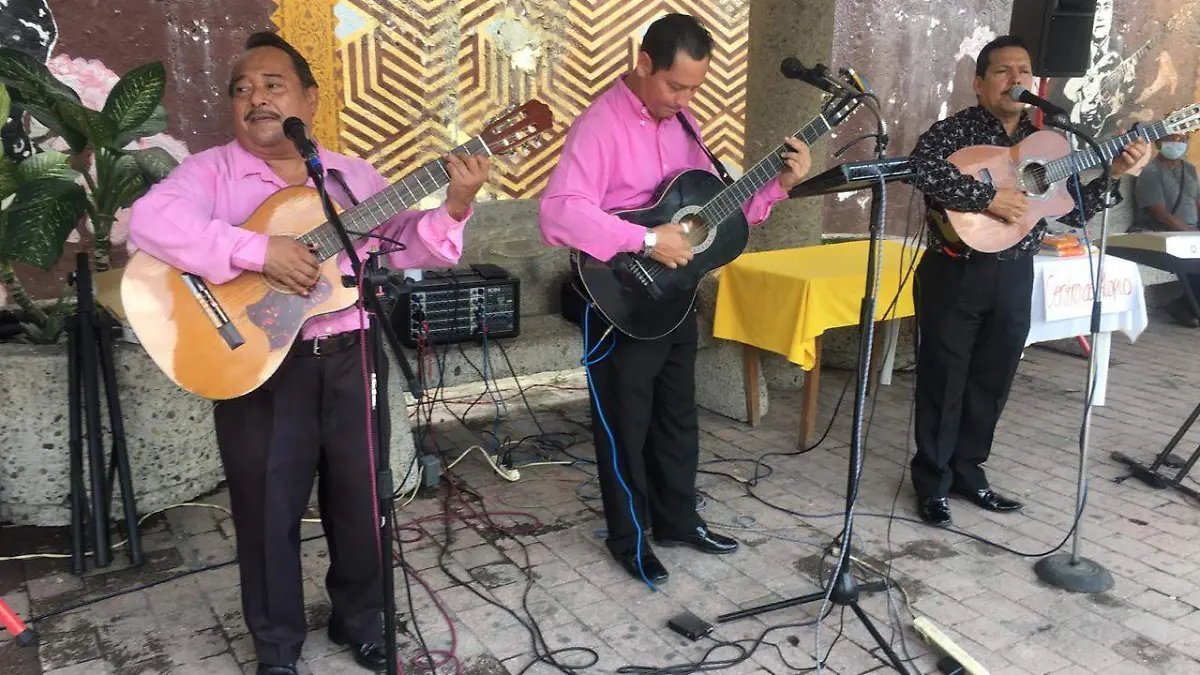trios