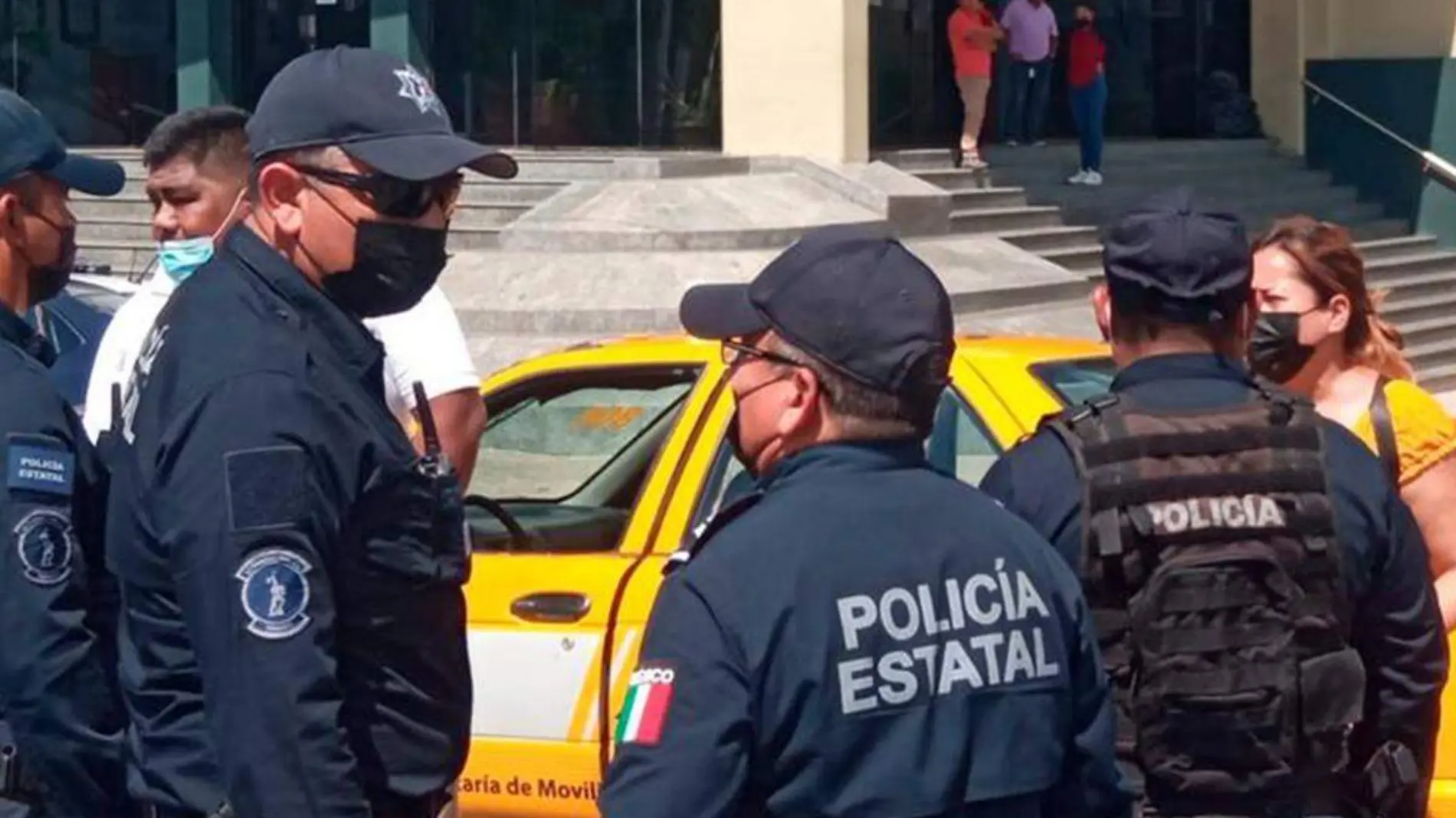 Policías-Chávez