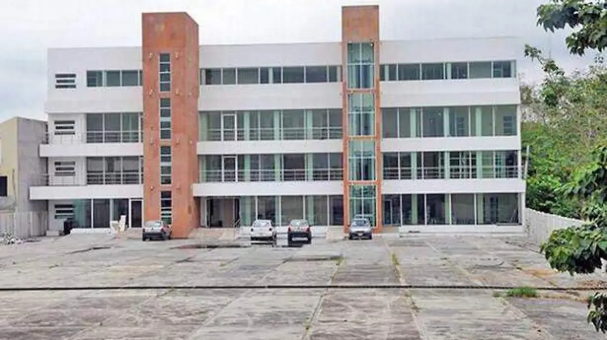 EDIFICIO IEPCT-CARLOS PEREZ