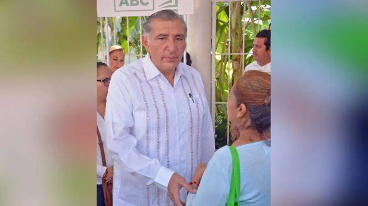 No-hay-retrasos-en-programas--Adán2