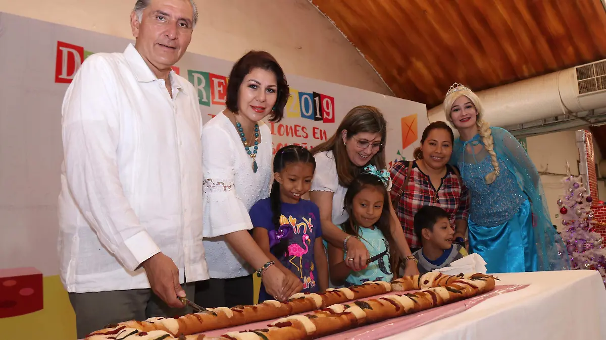DESFILE DE REYES (10)