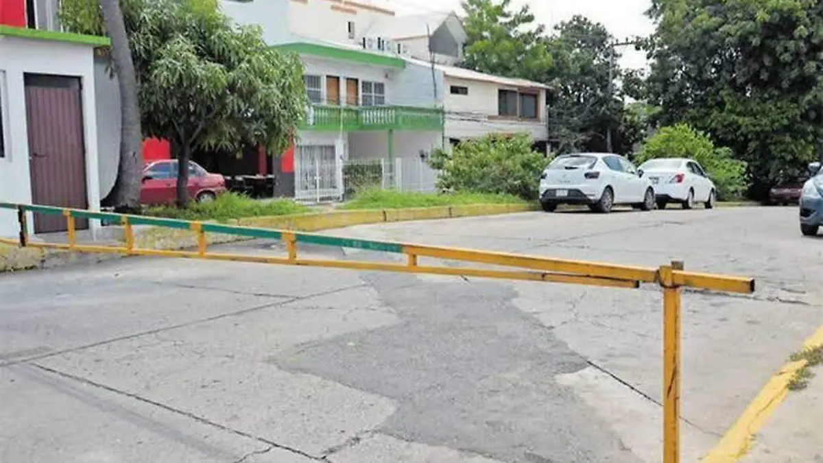 d7b53330-fd8c-42dd-a367-e3407b0df703