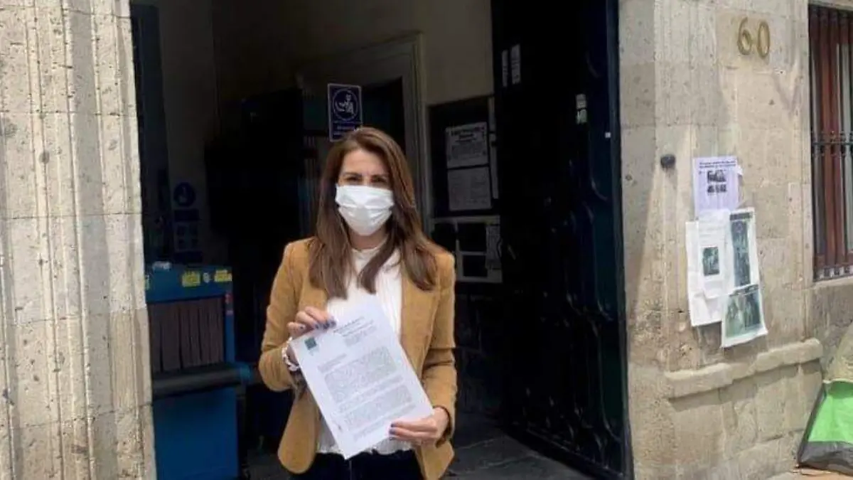 01b1f05c-78f1-406d-806f-44704f359e9a