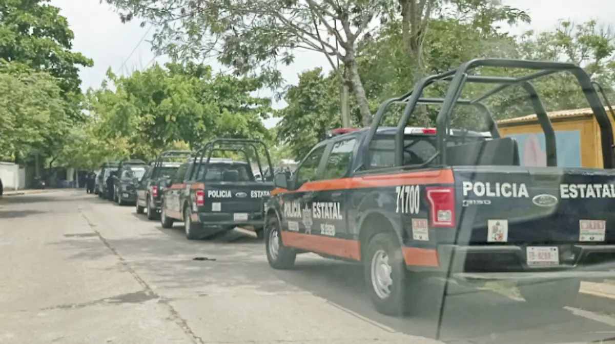 policias