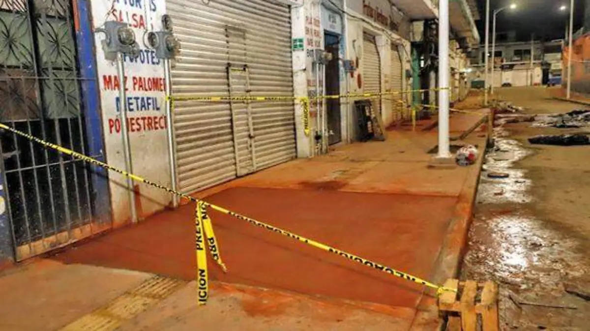 BANQUETAS-PARA-DEBILES-VISUALES-CARLOS-PEREZ-(1)