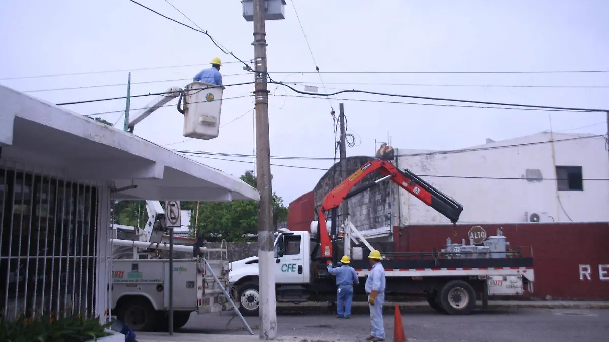 CFE-CARLOS PEREZ (3)