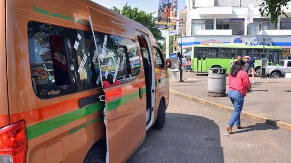TEMA-1-ACOSO-EN-TRASPORTE-JCH82