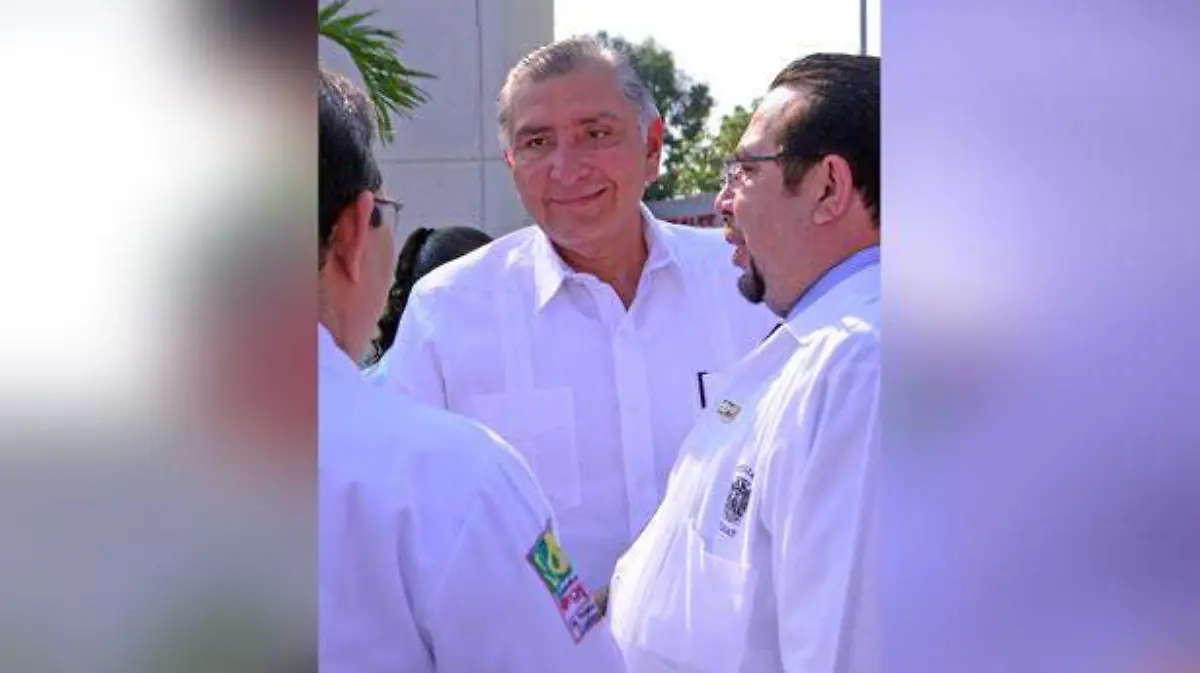 ADAN-AGUSTO-LOPEZ-HERNANDEZ-CARLOS-PEREZ