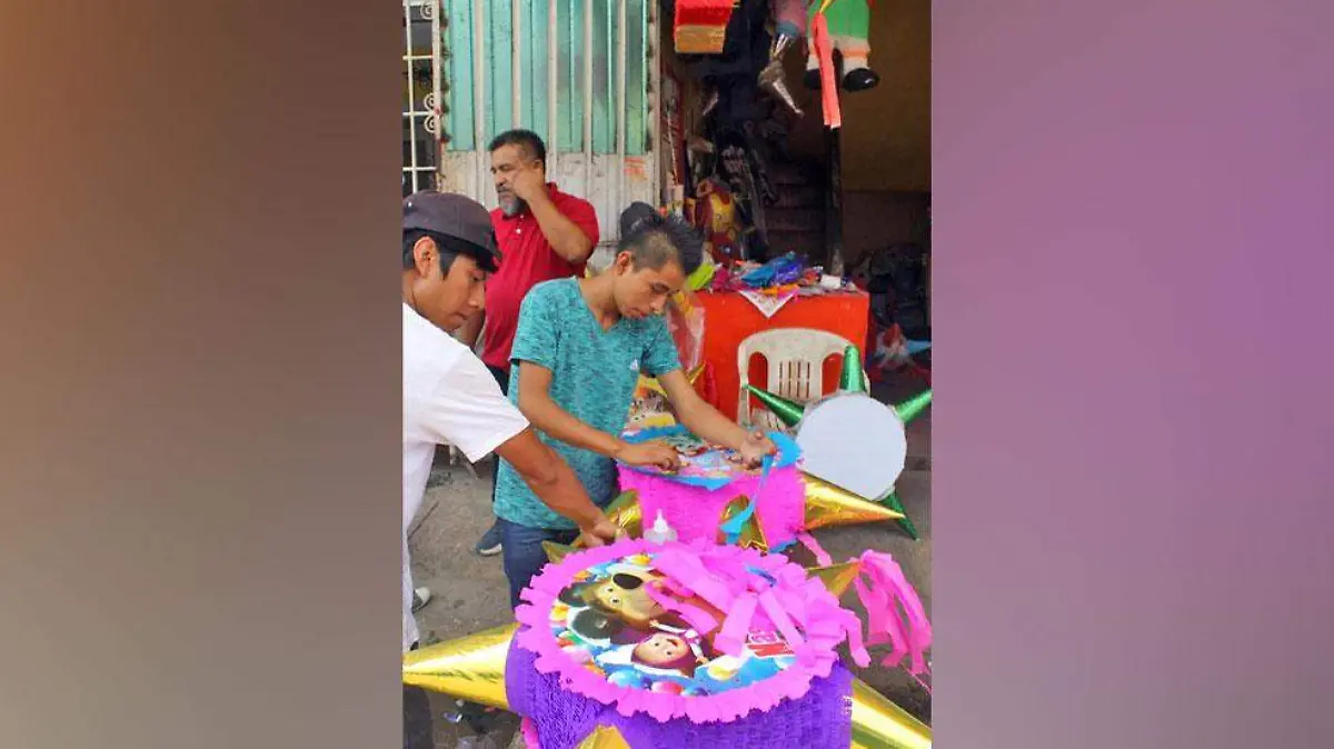 piñatas