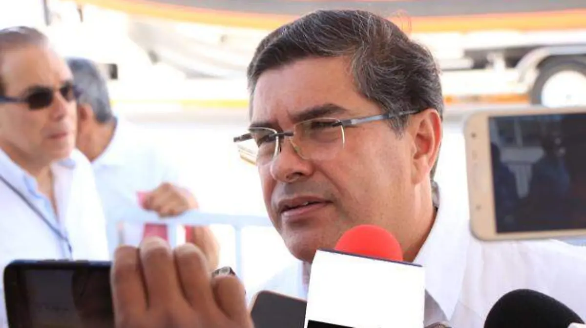 A-la-mitad-Pemex-de-pagos--JAVA