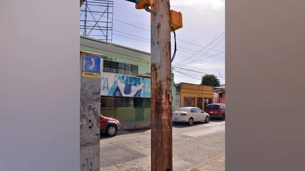 TEMA-1-SEMAFORO-JCH75