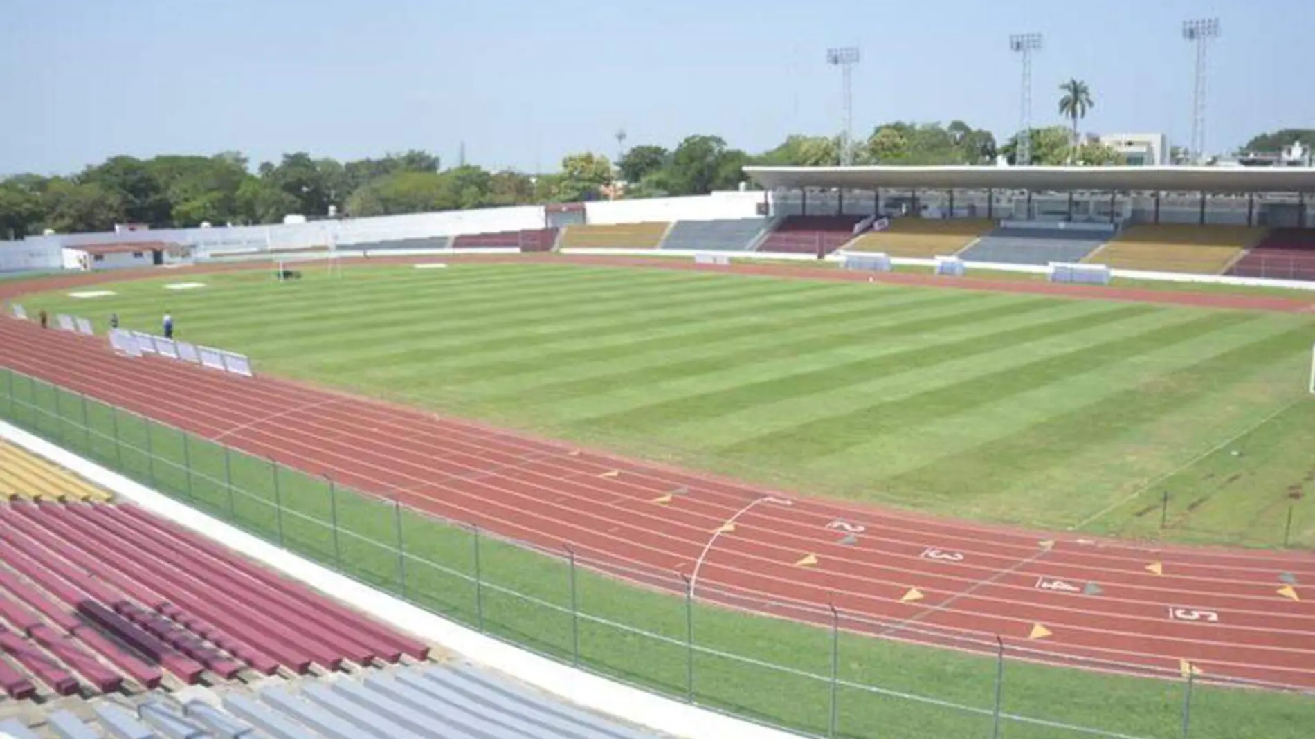 Estadio-Chávez