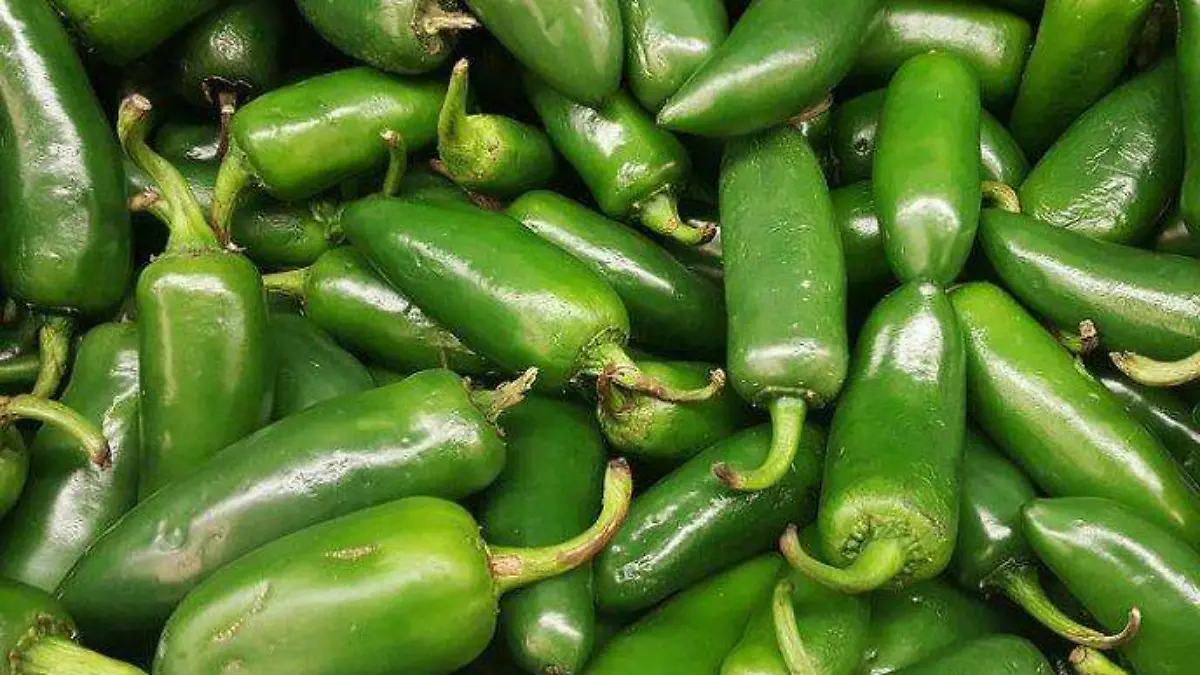 beneficios-de-comer-chile-jalapeno