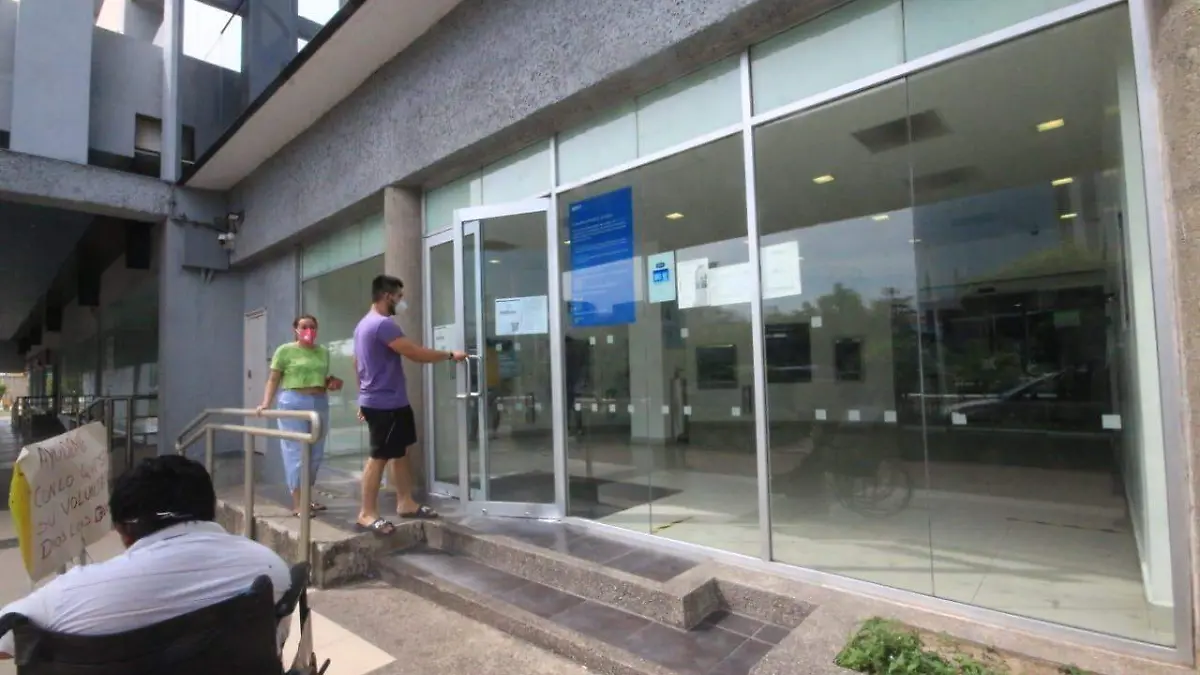 19aeead4-32c6-4230-9bf6-07c2b0dfff89