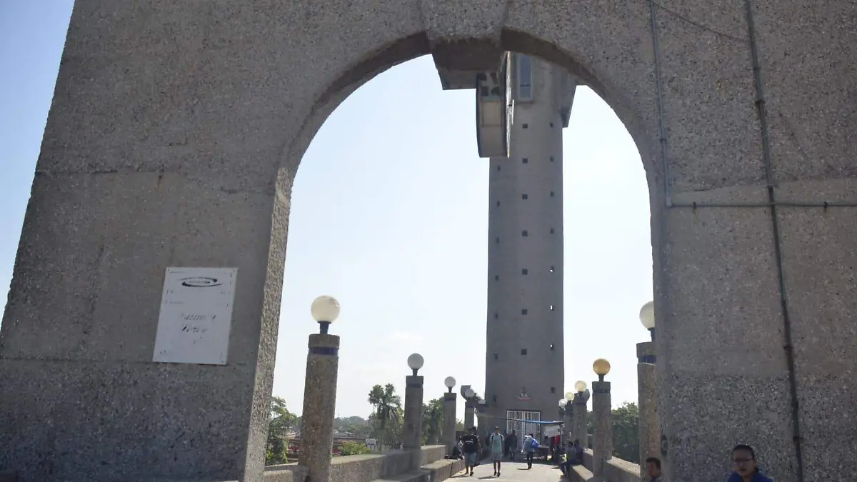 Sitios turísticos se caen a pedazos en Tabasco