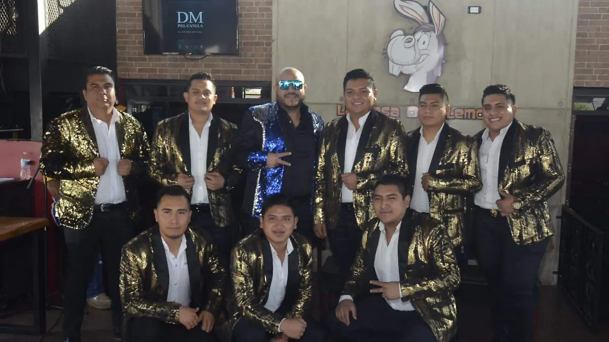 f0f3f7fb-2bae-44ea-b7f6-e175f99f8b10