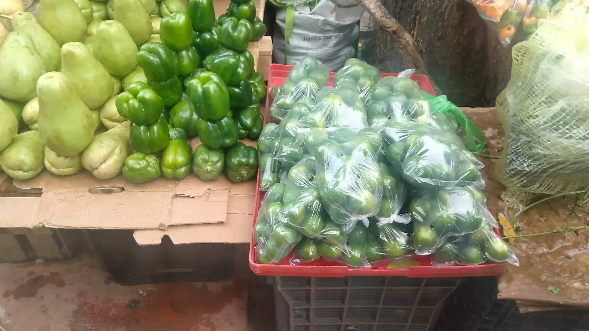 Bulto de limón rebasa los 60 pesos en Tabasco