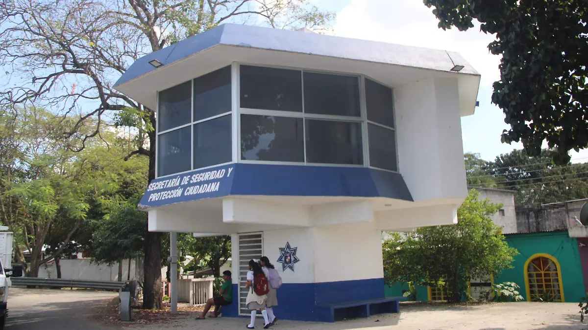 Casetas de policías en Villahermosa: Abandonadas e infuncionales