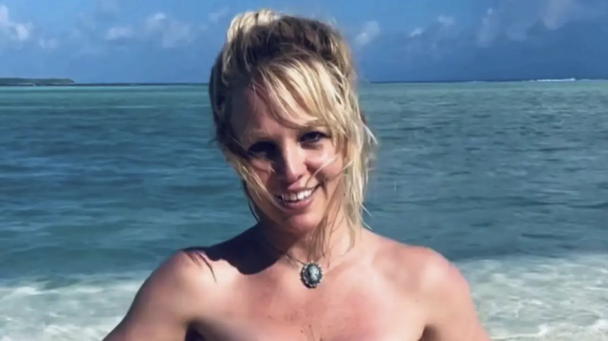 Captura de pantalla 2022-03-01 a la(s) 20.41.36