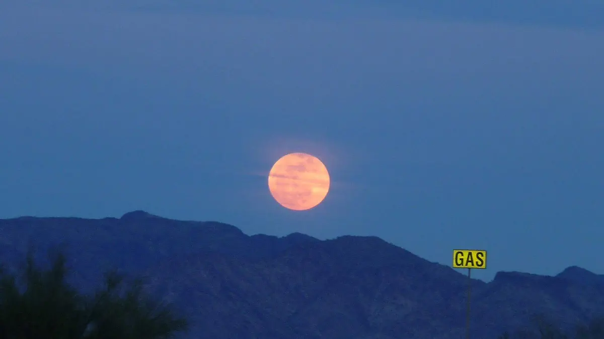 full-moon-g4844163ac_1920