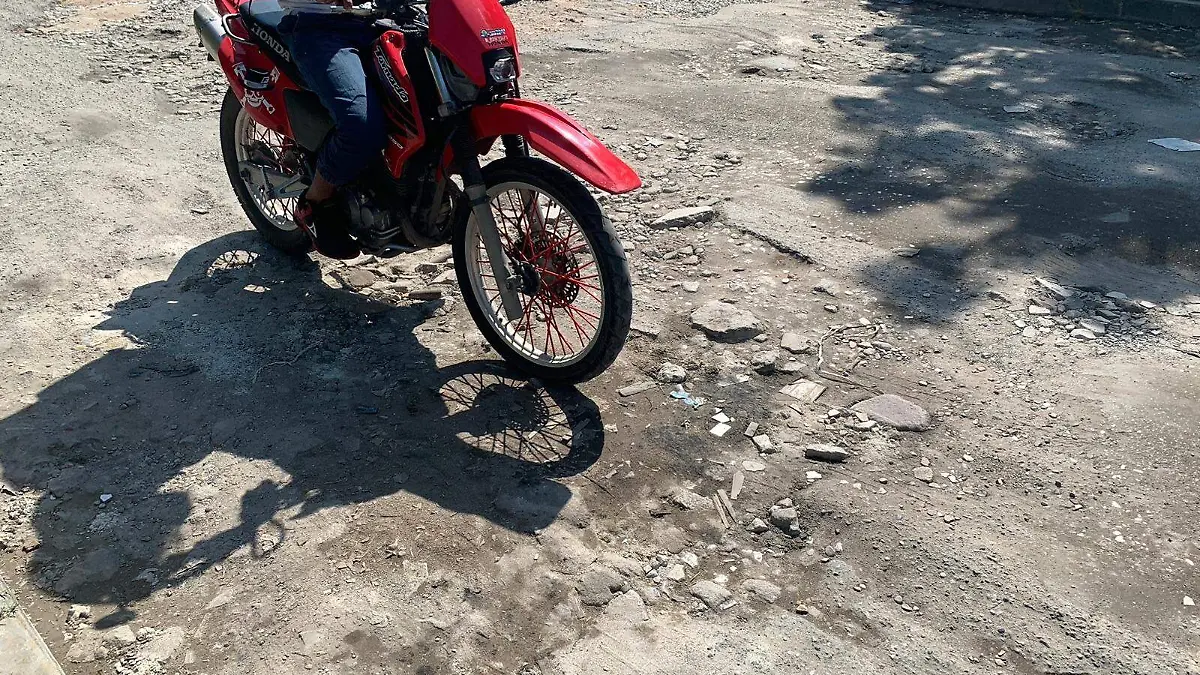 17e11941-a206-4c4d-bfb6-cd00a053ee27