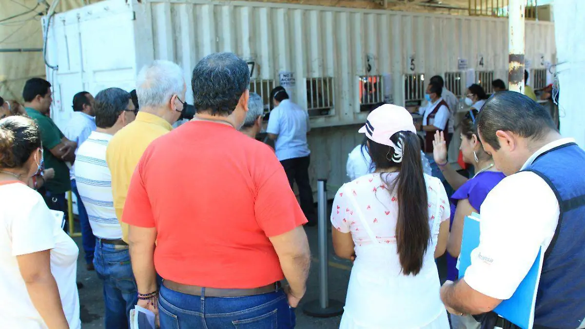 Trámites vehiculares; una odisea para los tabasqueños