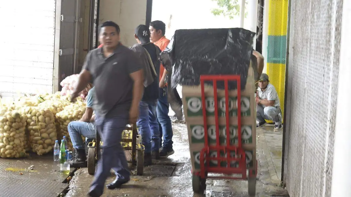 Incrementa venta de frutas de temporada en Tabasco