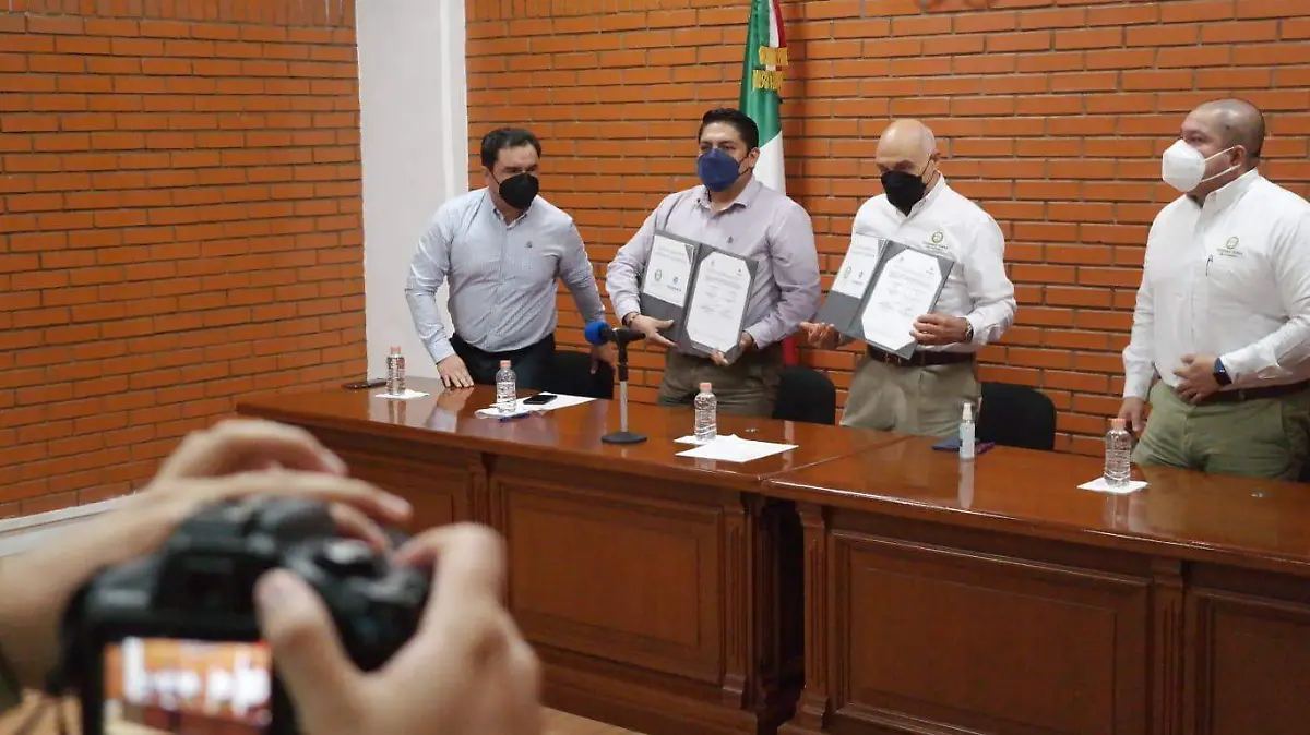 669bc394-d33e-4e7f-8334-c745bf2c4d76