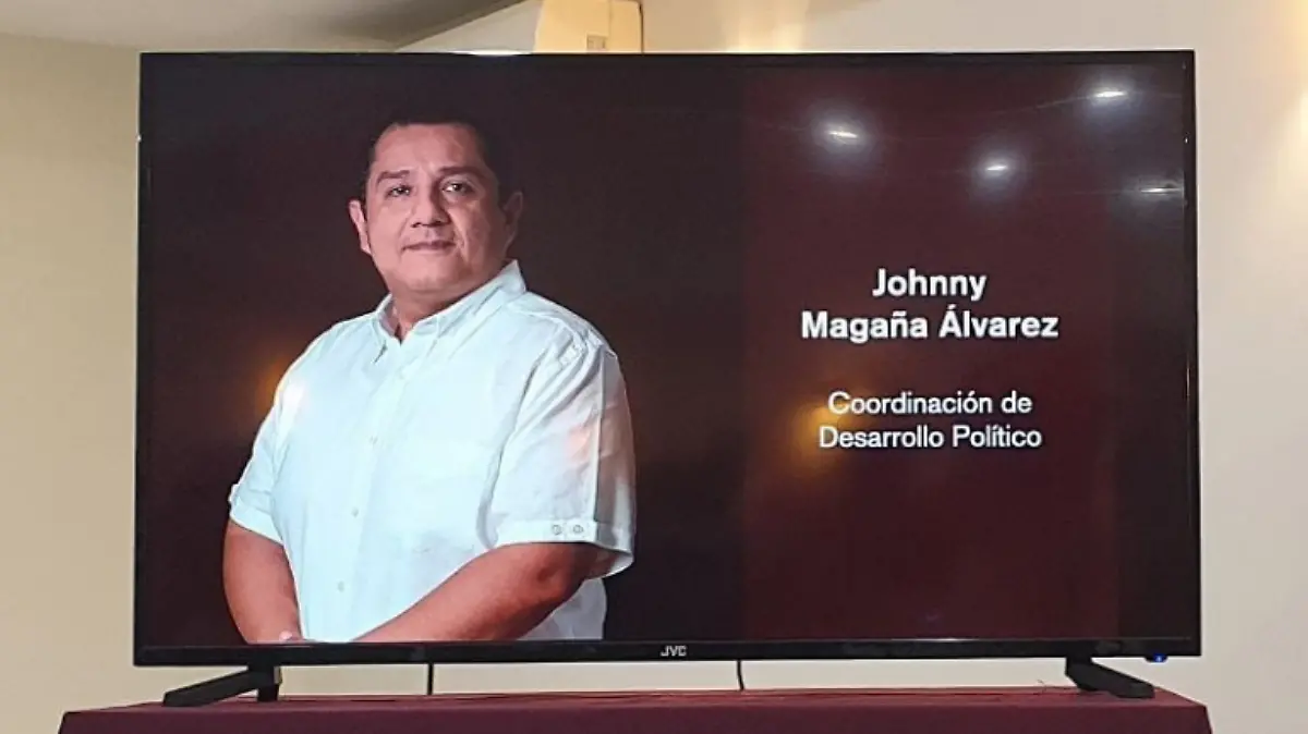 magaña.