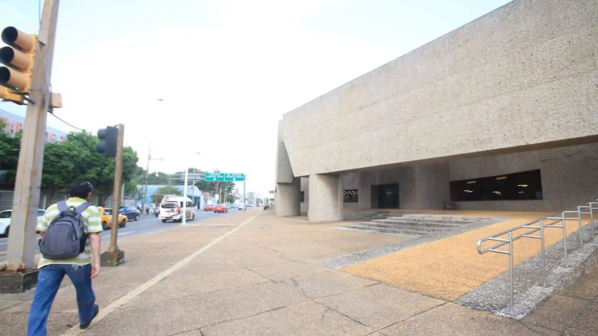 Biblioteca Pino Suárez