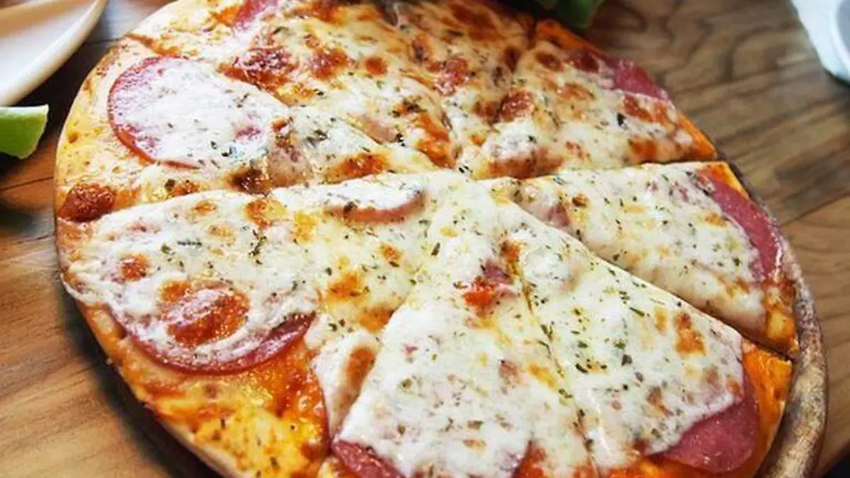 Comerte la pizza que dejaste fuera del refrigerador puede traerte serias consecuencias_ estudio