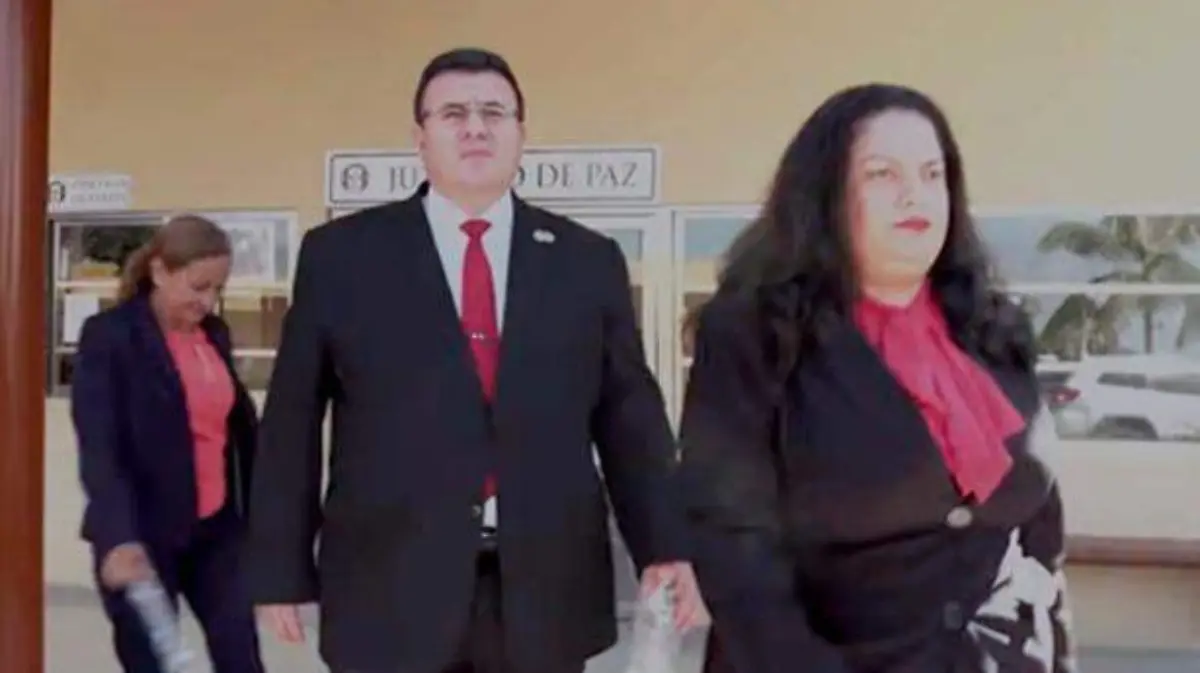 027c12a5-3dee-491c-a640-963fc4c8b18e