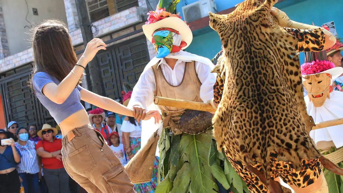 Danza del Pochó - Carnaval más raro del mundo en Tenosique-