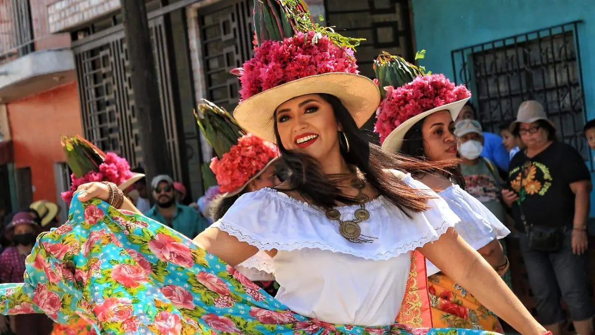Danza del Pochó - Carnaval más raro del mundo en Tenosique-
