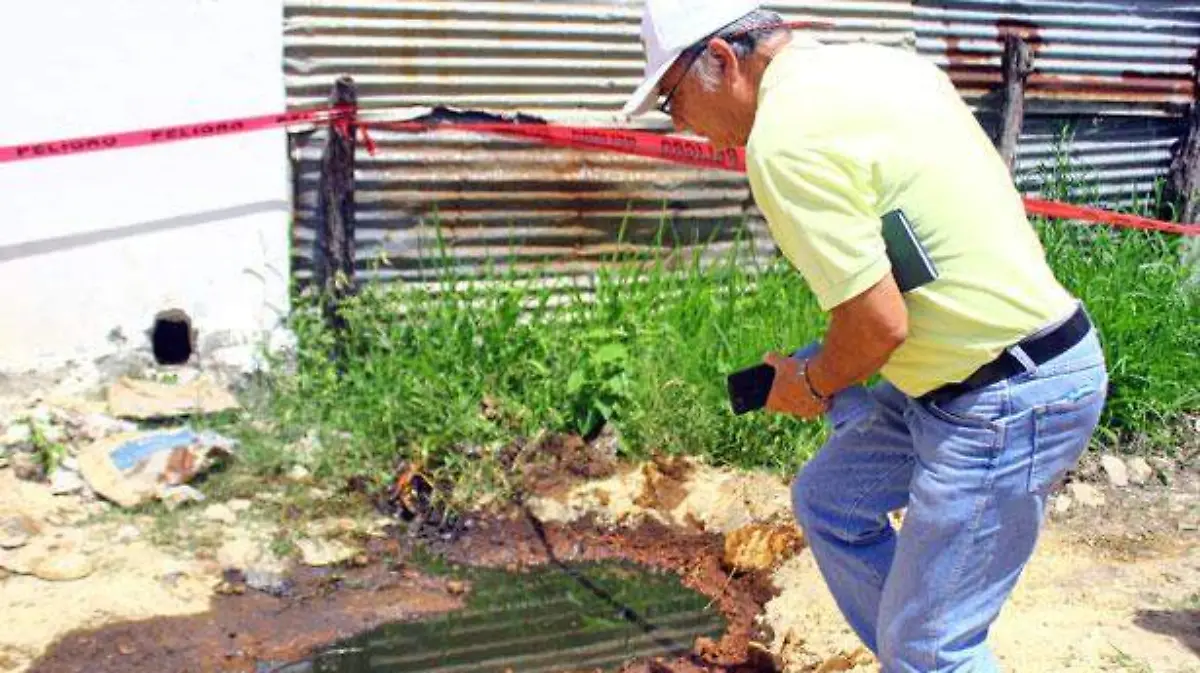 VECINOS-SE-QUEJAN-CON-PROTECCION-CIVIL-CARLOS-PEREZ-(6)