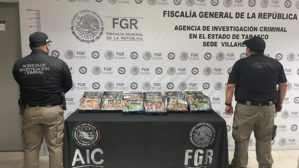 policiaca, pirateria, decomisos