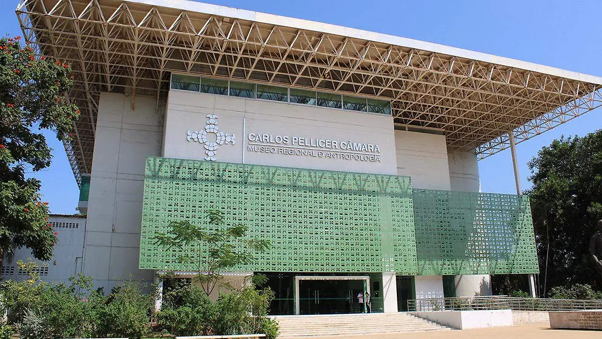 Edificio-Carlos-Pellicer-Cámara