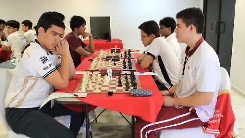 ajedrez niños marcos