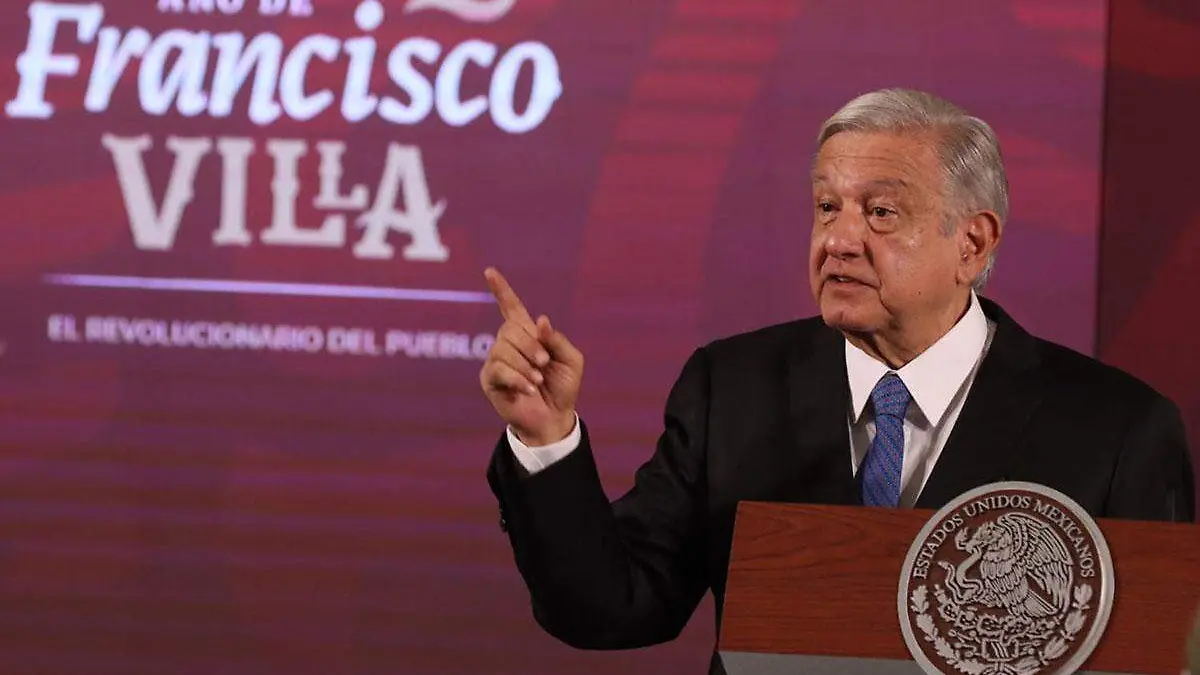 AMLO2