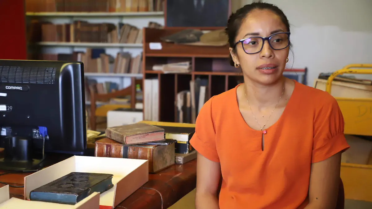 libro 13, libro cover, cultura, efemerides, dia internacional del libro, literatura, libros, libros antiguos