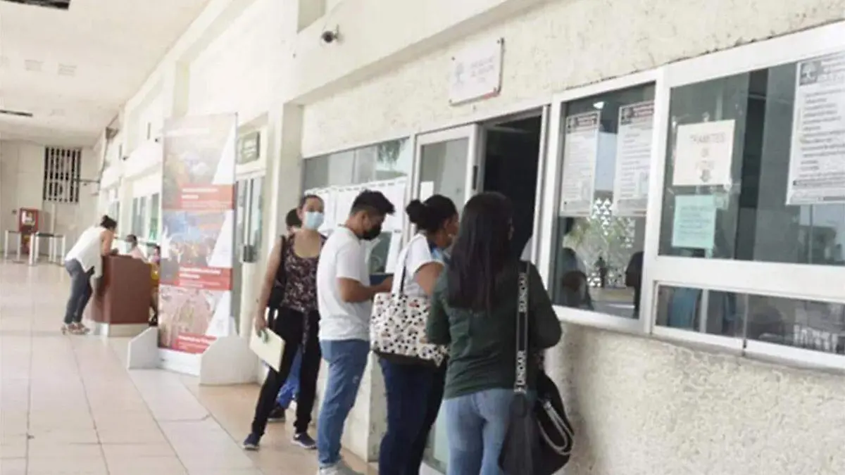 Ciudadanos-Pagando-Impueastos