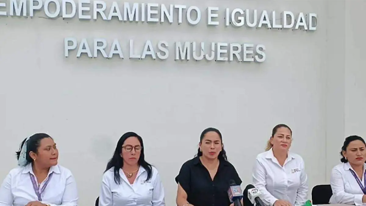 Mujeres-En-Evento