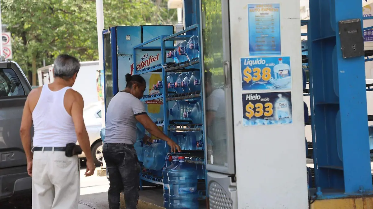 agua purificada CARLOS fdd