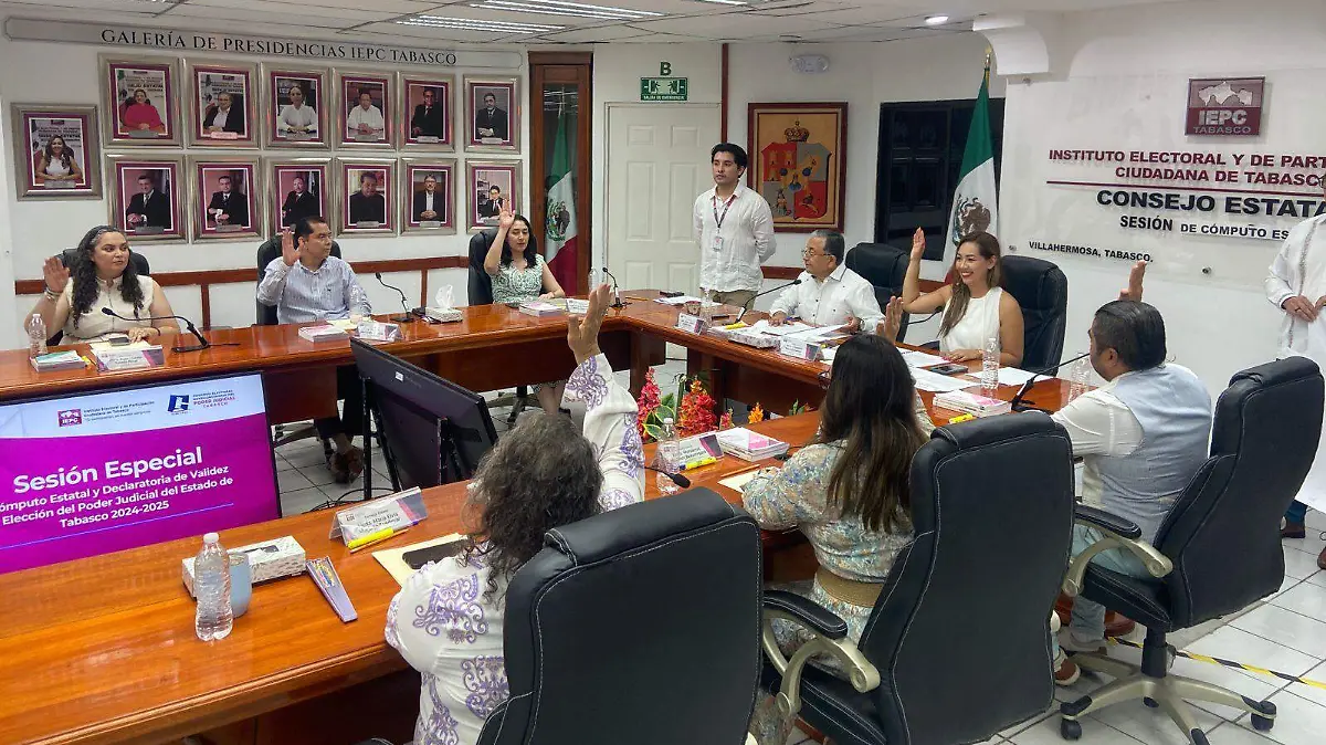 Sesion entrega de constancias eleccion judicial