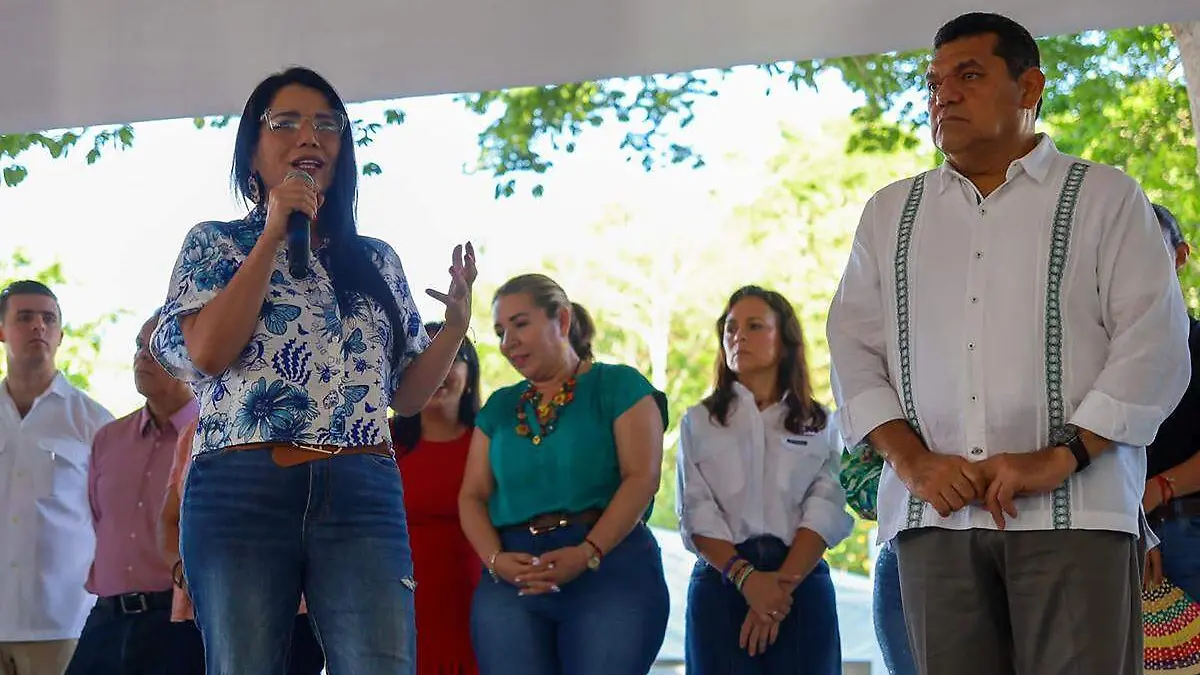 Katia-Ornelas copia