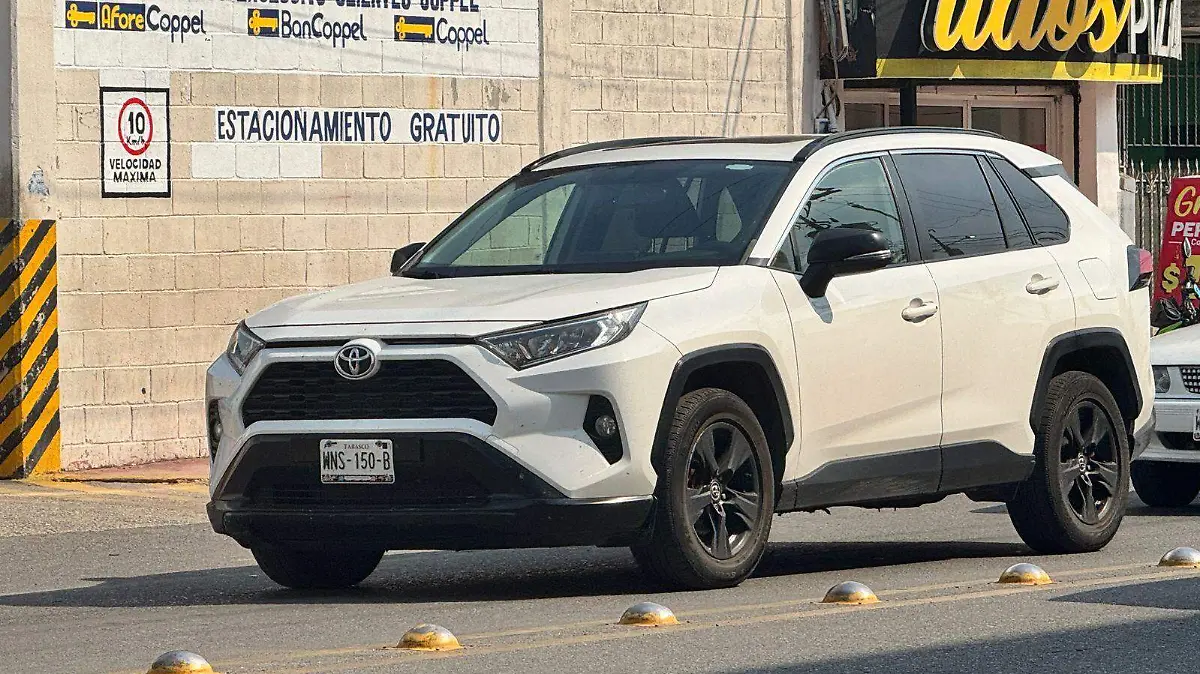 Petroleros Uber y Didi