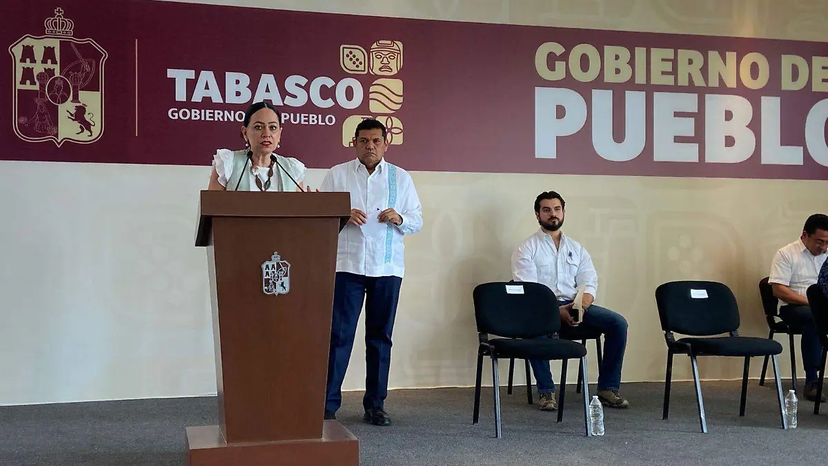 Iparrea y May