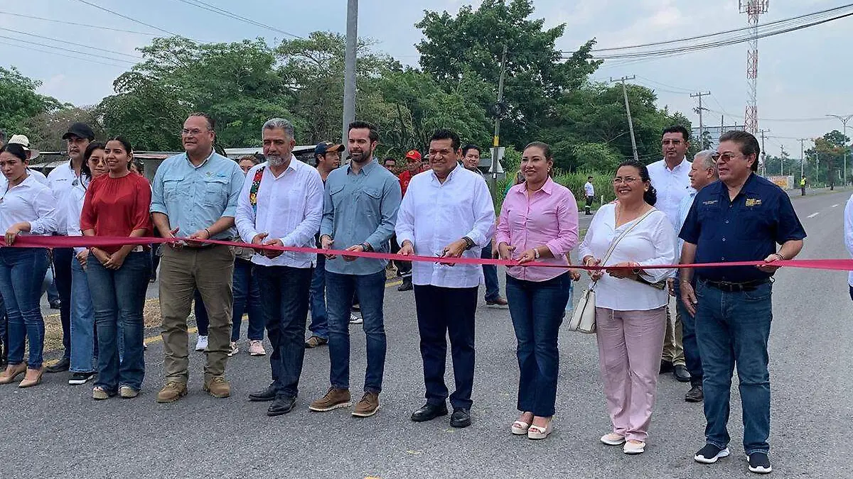 Inauguración-De-Rehabitación-De-Autopista copia